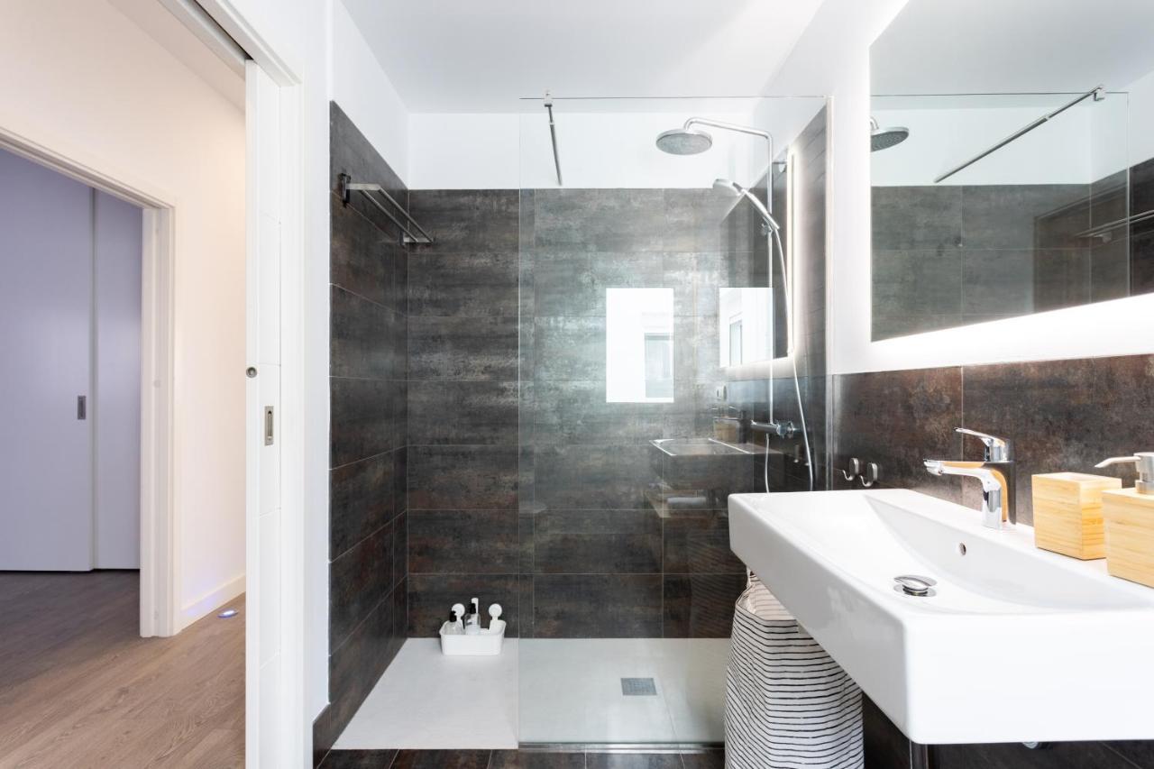 Home2Book Chic & Stylish Apt Santa Rosalia ภายนอก รูปภาพ