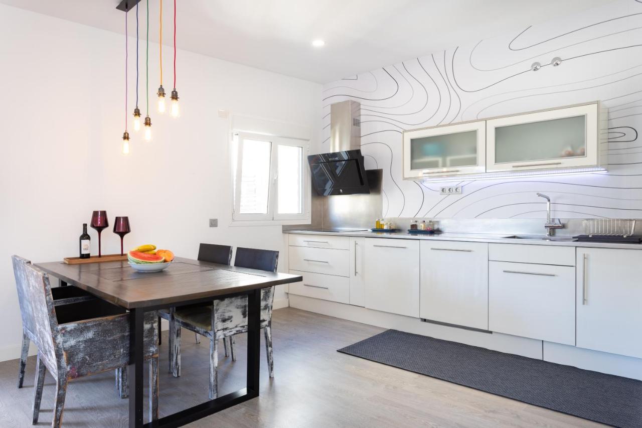 Home2Book Chic & Stylish Apt Santa Rosalia ภายนอก รูปภาพ